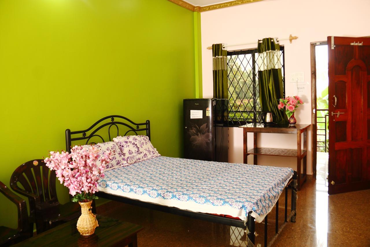 Sai Guru Guest House アンジュナ エクステリア 写真