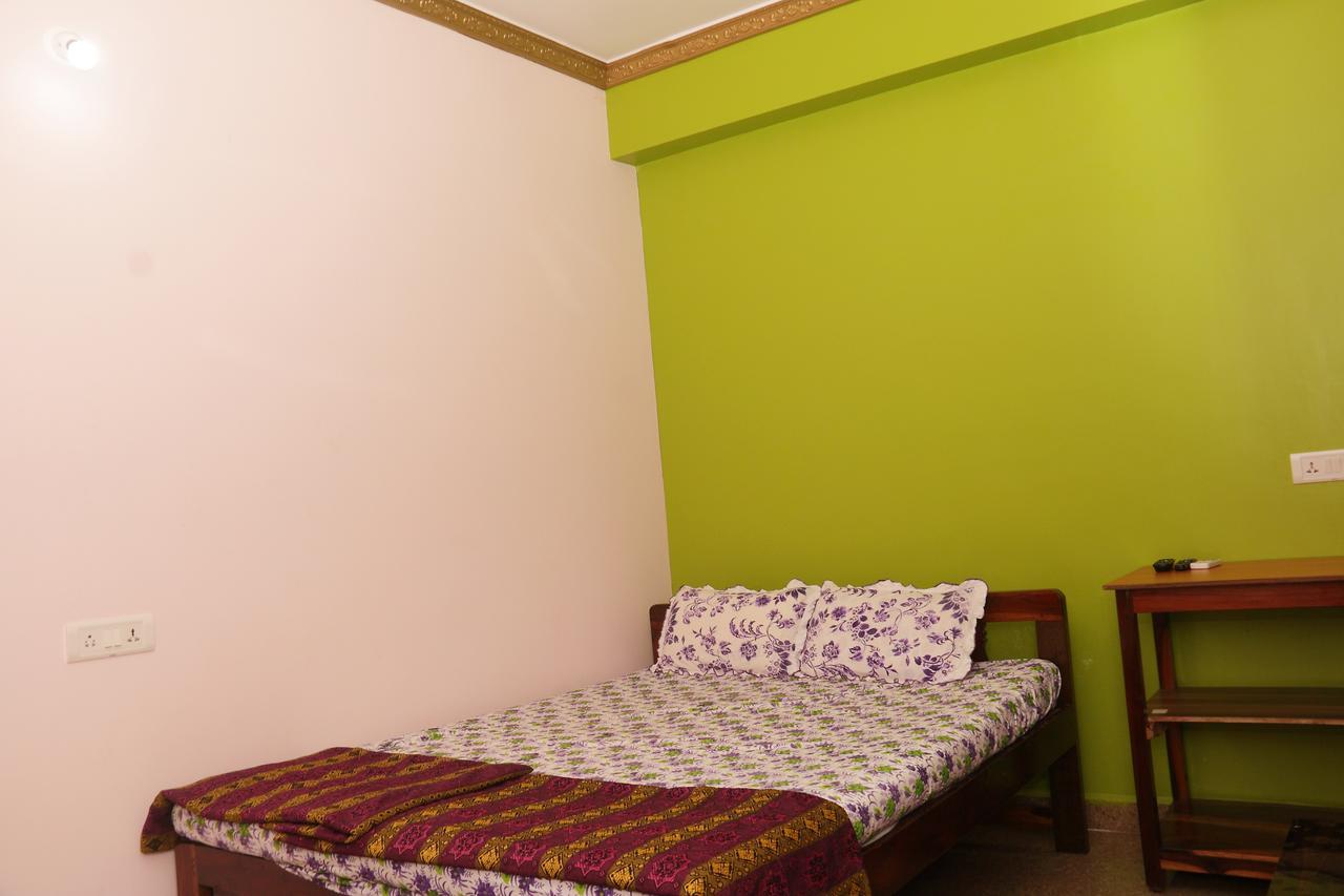 Sai Guru Guest House アンジュナ エクステリア 写真